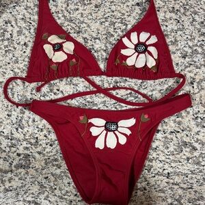 Vix deep Red embroidered Floral Bikini Set size Medium New